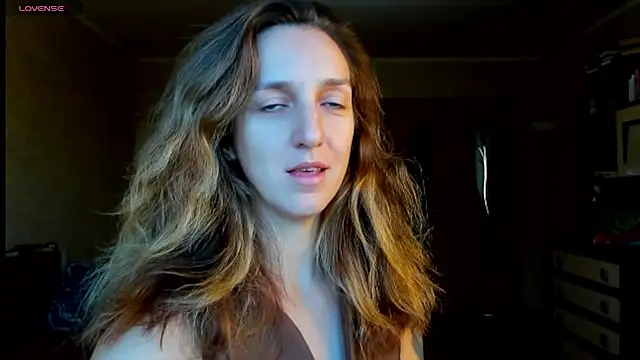 desired zzoya online show from 09.17.25