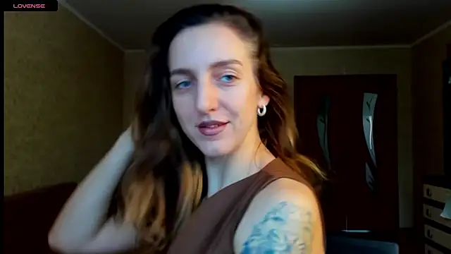 desired zzoya online show from 11.23.25