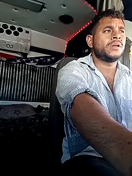 Snapshot of reycorona chatting on 03.14.25 reycorona online show from 03.14.25