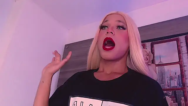 SashaNova online show from 11.08.25