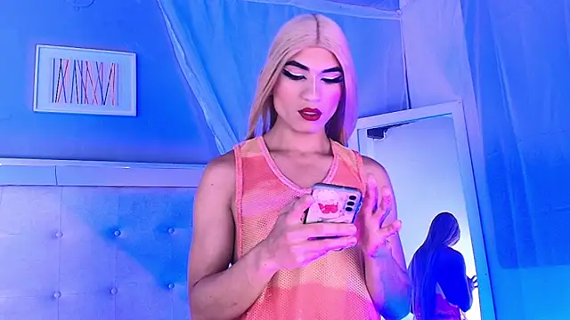 Snapshot of Emily_Castillo_1 chatting on 01.17.26 Emily Castillo 1 online show from 01.17.26