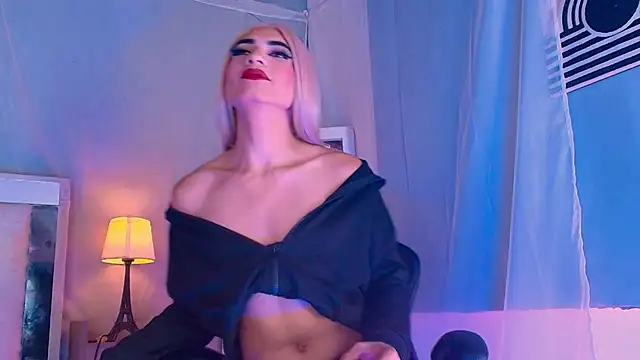 Snapshot of Emily_Castillo_1 chatting on 02.13.26 Emily Castillo 1 online show from 02.13.26