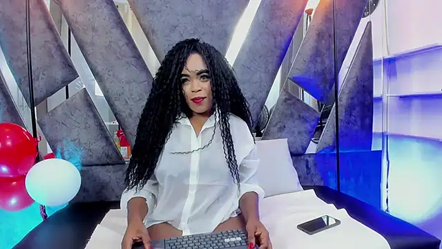 CandyMartinez  online show from 10.14.25