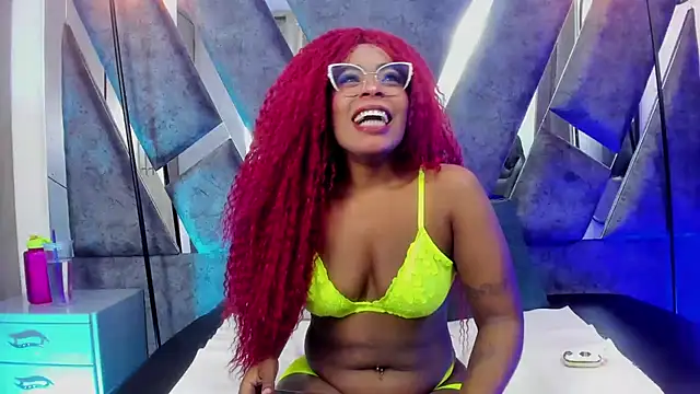 CandyMartinez  online show from 11.26.25