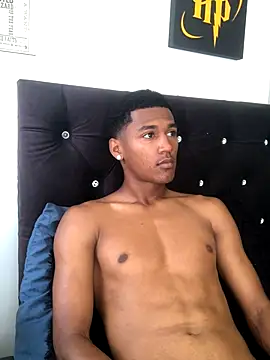 LexiAndDeker online show from 11.10.25