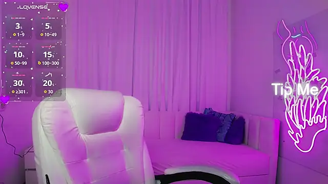 Eliss Shyyo online show from 11.18.25