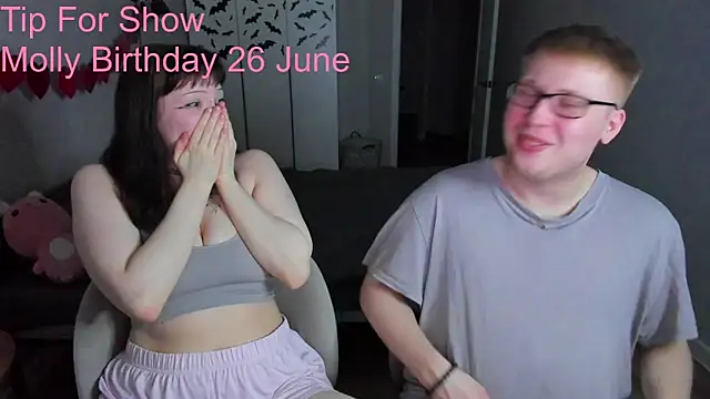 Snapshot of JayMollyy chatting on 05.29.26 JayMollyy online show from 05.29.26