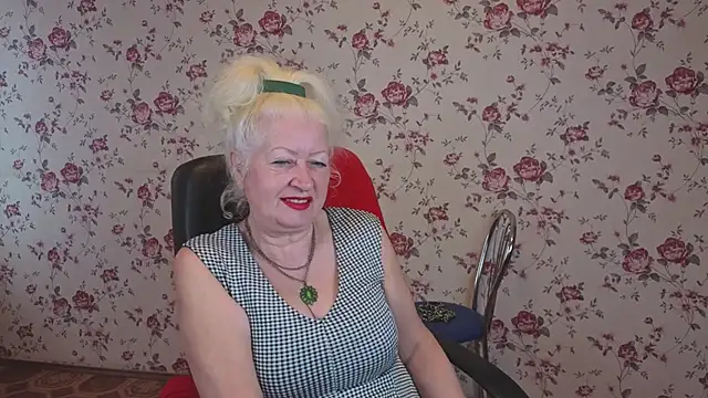 Maya Mayflower online show from 10.09.25