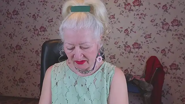 Maya Mayflower online show from 02.21.26