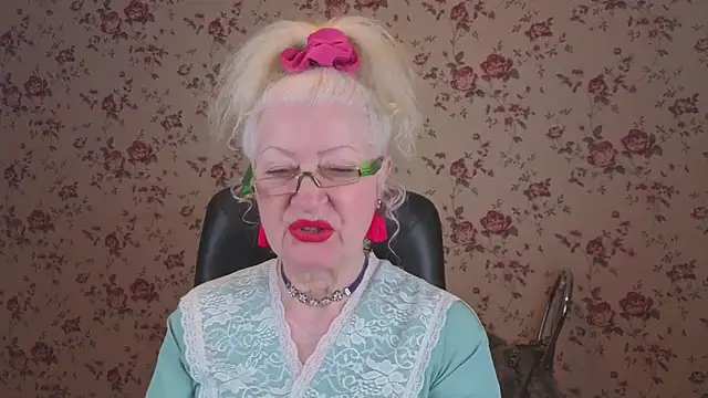 Maya Mayflower online show from 02.28.26