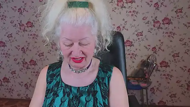 Maya Mayflower online show from 04.14.26