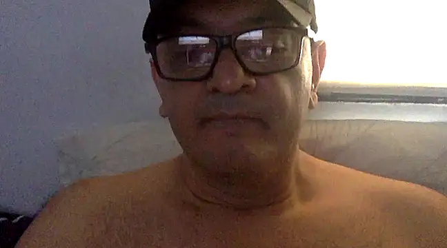 Snapshot of alrume49big chatting on 03.02.25 alrume49big online show from 03.02.25