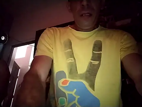 Snapshot of karlossan24 chatting on 03.01.26 karlossan24 online show from 03.01.26