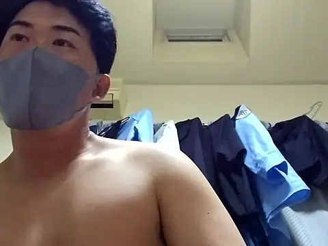 taaaaaa- online show from 10.05.25