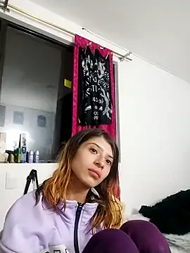 Snapshot of KratosAfroditacs chatting on 02.14.26 KratosAfroditacs online show from 02.14.26