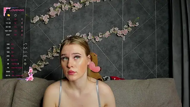 EvaTheHeart online show from 11.12.25