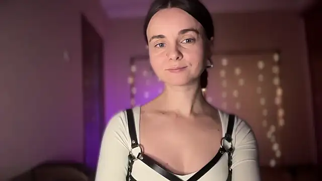 lanaloulou online show from 09.11.25