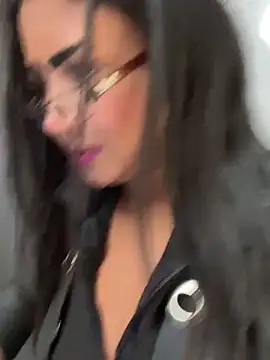 Ariana Rodriguez online show from 03.21.25