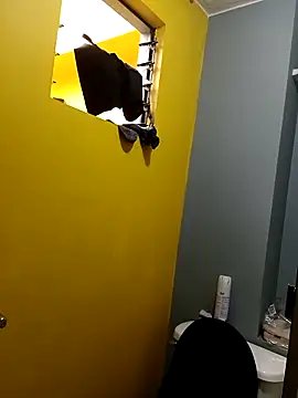 Ariana Rodriguez online show from 10.24.25