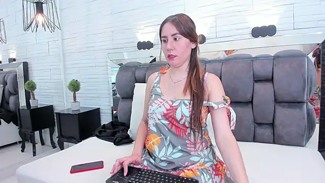 jade heartt online show from 03.13.25