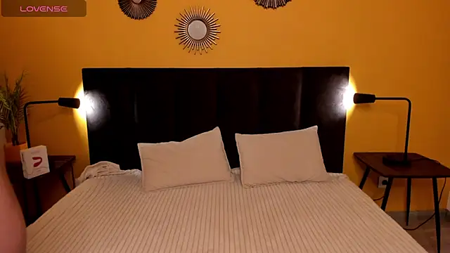 Jessie Curlyy online show from 10.06.25