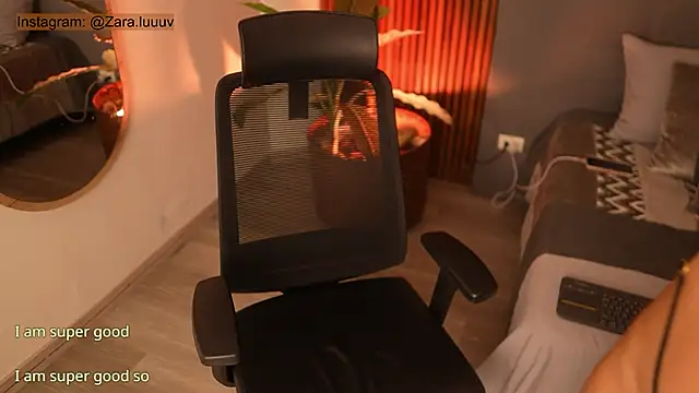 ZaraLuuv online show from 09.09.25