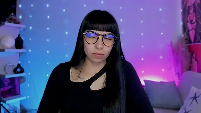 Saraa Desiree online show from 10.23.25