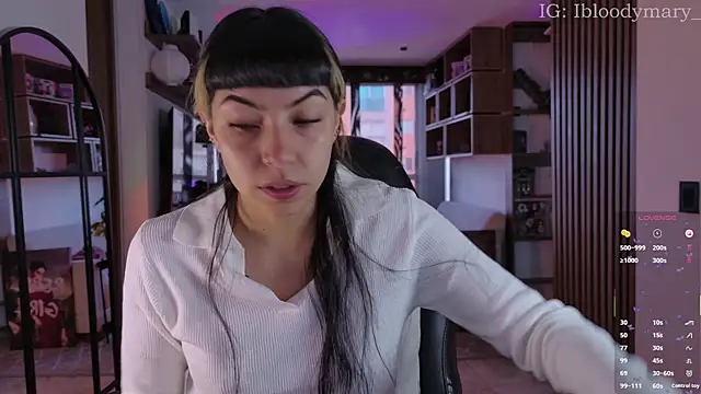 Saraa Desiree online show from 06.03.26