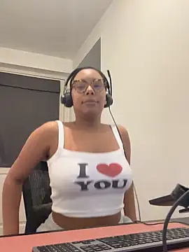 Melia Rayne online show from 02.13.26