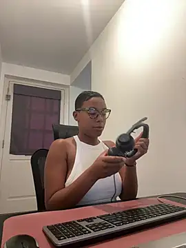 Melia Rayne online show from 07.28.26