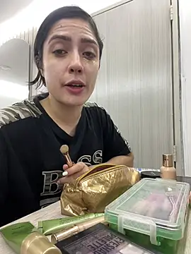 isabella winkler online show from 03.07.26