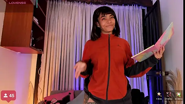 SarahLynn7 online show from 11.03.25