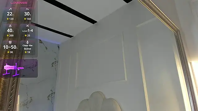 Candaceoweens online show from 11.26.25