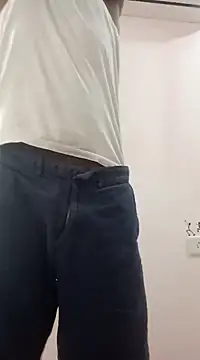 Snapshot of Tn_localboy69 chatting on 03.15.25 Tn localboy69 online show from 03.15.25