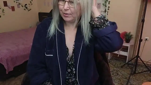 Wane Witch online show from 04.05.26