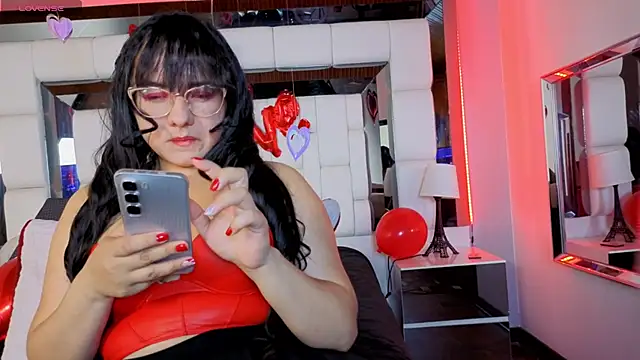 Sarafountain online show from 02.13.26