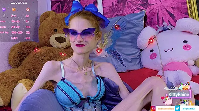 Snapshot of KittyRaine chatting on 06.23.26 KittyRaine online show from 06.23.26