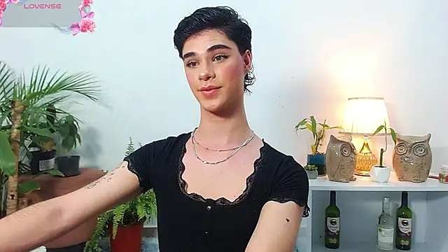 juanes puthee online show from 03.12.26