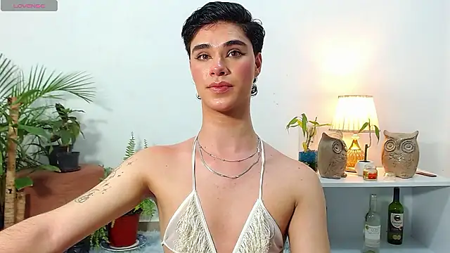 juanes puthee online show from 03.14.26