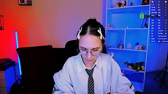 mona cloud online show from 11.16.25