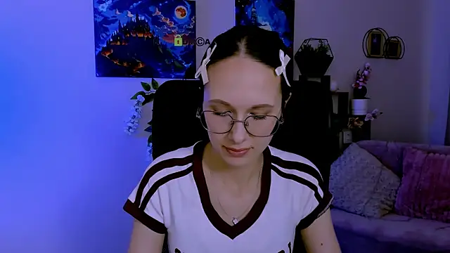 mona cloud online show from 07.12.26