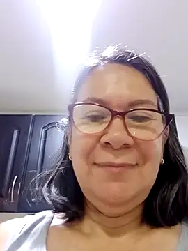 victoria wayne online show from 10.27.25