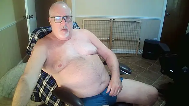 superbearboss online show from 10.19.25