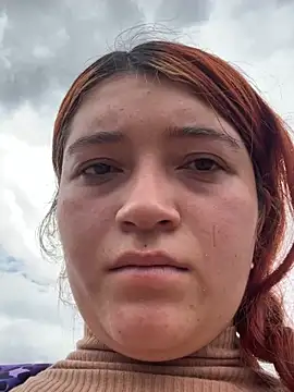 Karina Leon online show from 02.18.26