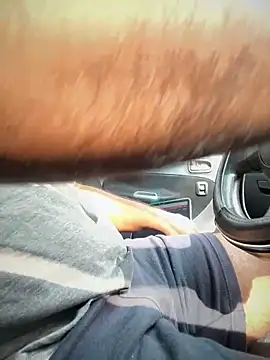 dam-her-boy online show from 11.05.25