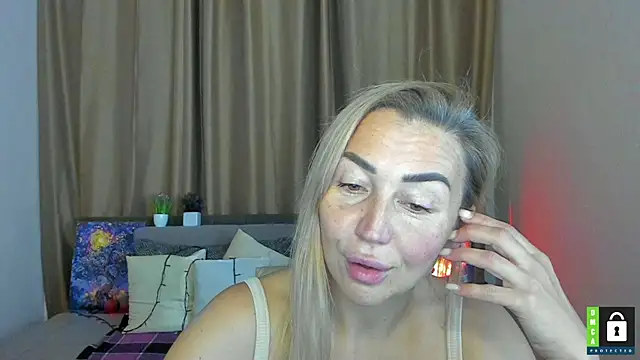 Kiss julli88I online show from 11.08.25