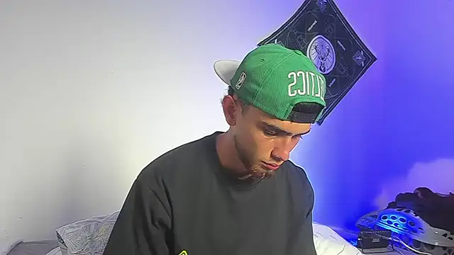 samevansx  online show from 06.30.26
