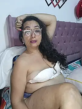 AlessandraLeroy online show from 02.27.26