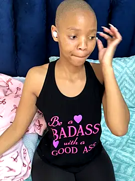 BondiBitch online show from 11.08.25