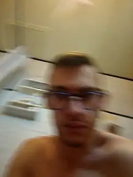 Yukysama79 online show from 11.24.25